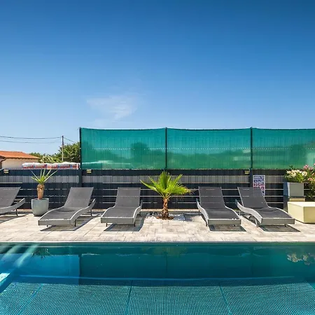 Villa Dorota By Guide